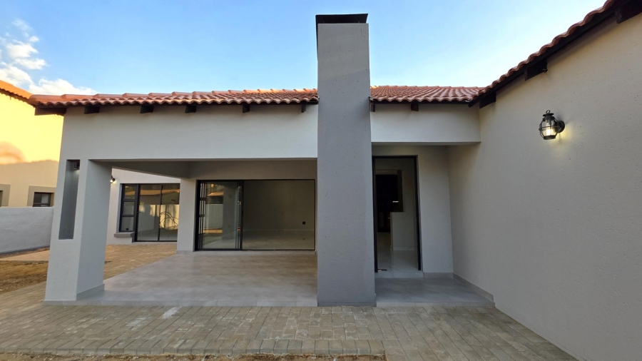 4 Bedroom Property for Sale in Melodie North West